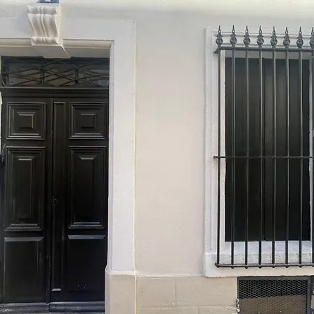 Le Saint Just T2 Proche Des Halles Wifi Apartment Narbonne